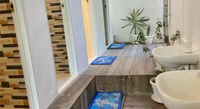 Babu Backpackers inn - Image 2