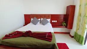 Belihuloya Bloom Fort Villa - Image 2