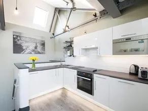 Heaps House - Image 3