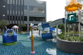 Vangohh Eminent Hotel & Spa - Image 5
