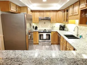 Anastasia 112 condo - Image 2