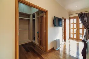 IVC Villa 22 Bungalow With Heater Pool - Image 2