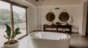 Pietra Hotel - Image 3