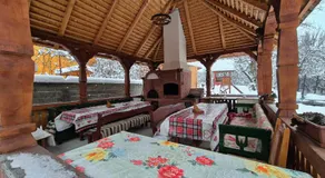 Casa cu traditie - Image 3