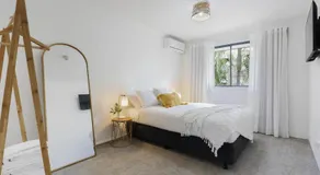 Abode Mooloolaba, Backpackers & Motel rooms - Image 2