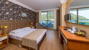 Letoile Beach Hotel - Image 1