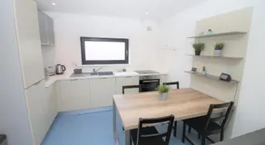 The Coach House - Free Private Parking - by Property Promise - Image 2