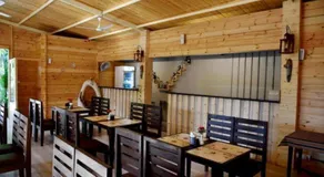 Majestic Beach Comforts - Beachfront - Image 5
