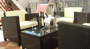 Split Artistic Apartments - Image 3