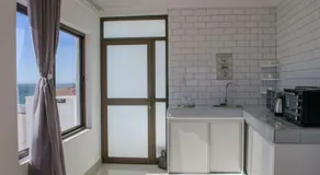 Shark Island Guesthouse - Image 4