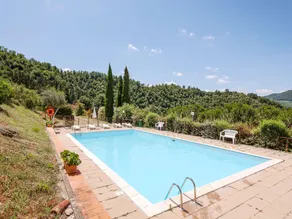 Ansprechendes Haus mit Pool - Image 3