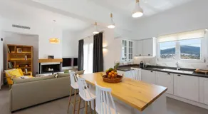 The Be House - Image 3