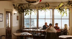 Orcas Hotel - Image 4