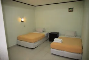 Pandu Lakeside Hotel Parapat - Image 3