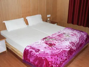 Hotel Real Siachen - Image 3