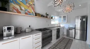 Beach House by Beach Collection Winelands - Image 4