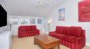 2782 Kinnikinnick Rd Unit D - Image 4