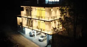 Chester Oak B&B Kasauli Best Homestay for Couples and Families - Image 4