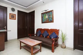 OYO 2256 Hotel Excellency - Image 2