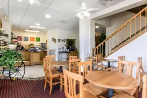 SAMIR Stay at NW Expressway - Image 3