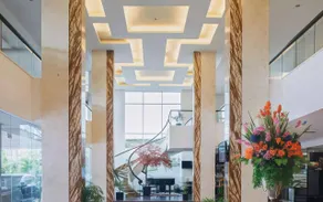 Claro Hotel Kendari - Image 2
