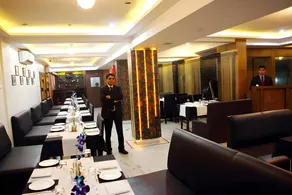 The Pearl Hotel - Image 2