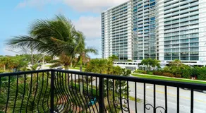 Beachside Luxury Private Townhome with Pool and Ocean Views - Image 4