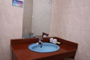 Dongguan Hongji Business Hotel - Image 4
