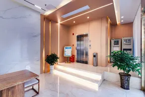 Yumi Esports Hotel - Image 4