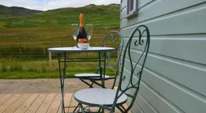 Corriemuckloch Unique Huts - Image 4