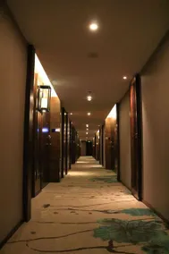 Huafu Hotel - Image 4