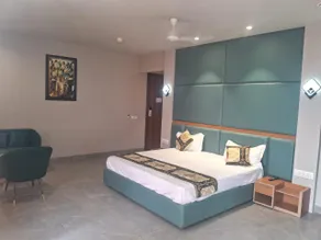 HOTEL MARQUEE INN - Image 2