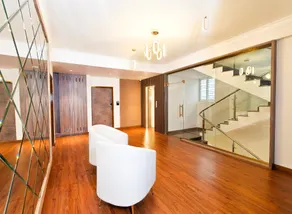 Proximus Boutique Hotel Apartments - Image 5