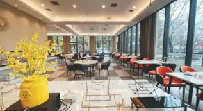 Vienna Hotel Suzhou Yangcheng Lake Fashion Stage - Image 3