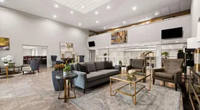 Best Western Plus Concordville Hotel - Image 2