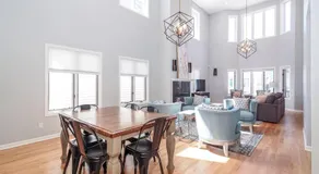 Eclectic Stylish and Cozy Milwaukee Home - Image 4