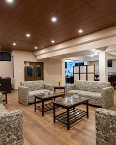 Hotel Shambhala - Image 4