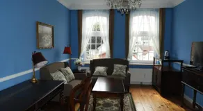 Suite, bath, toilet, 1 bed room - Image 2