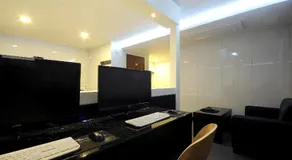 WA Hotel - Image 5