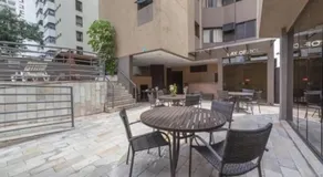 A1 Flats Red Pool Berrini - Image 3