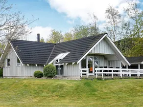 Casa vacacional con sauna, barbacoa y jacuzzi - Image 1