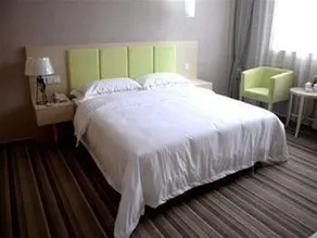 5 Yue Hotel Phoenix Branch - Image 2