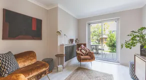 Spacious 3BR Home Huge Garden Free Parking - Image 2
