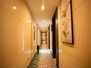 GreenTree Inn Qinzhou Qinzhou East Railway Station Hotel - Image 3