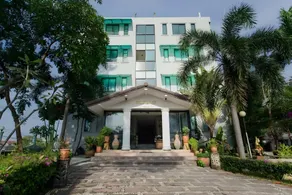 Platinum Place - Image 2
