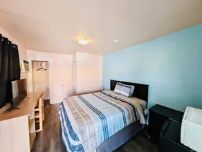 El Rey Motel - Image 2