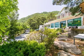 Yeongwol Pine Pension - Image 3