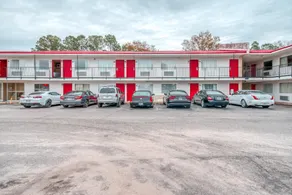 OYO Hotel Fayetteville S Eastern Blvd - Image 5