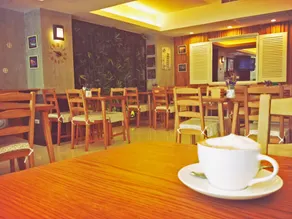 Cozy At 9 Hotel And Kitchen - Image 4