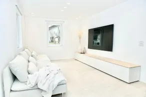 Boutique Villa 26 ★ in Gambarogno - Image 2